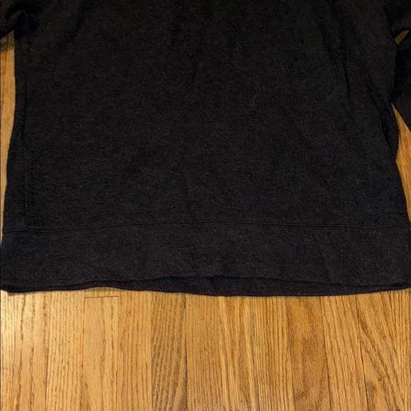 Banana Republic Black Crew Neck Sweater Minimalist Design - Picture 4 of 12
